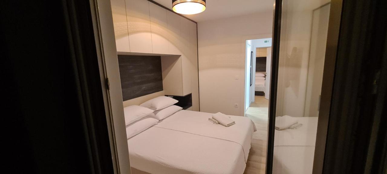 Penthouse Apartman Marcelina In Trogir Exterior photo